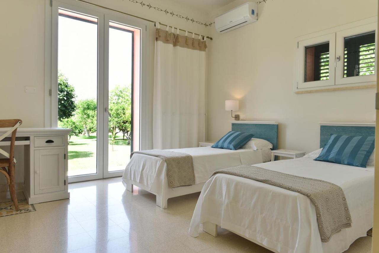 Villa Sirgole Rosa With Pool, Galatina كوتروفيانو المظهر الخارجي الصورة