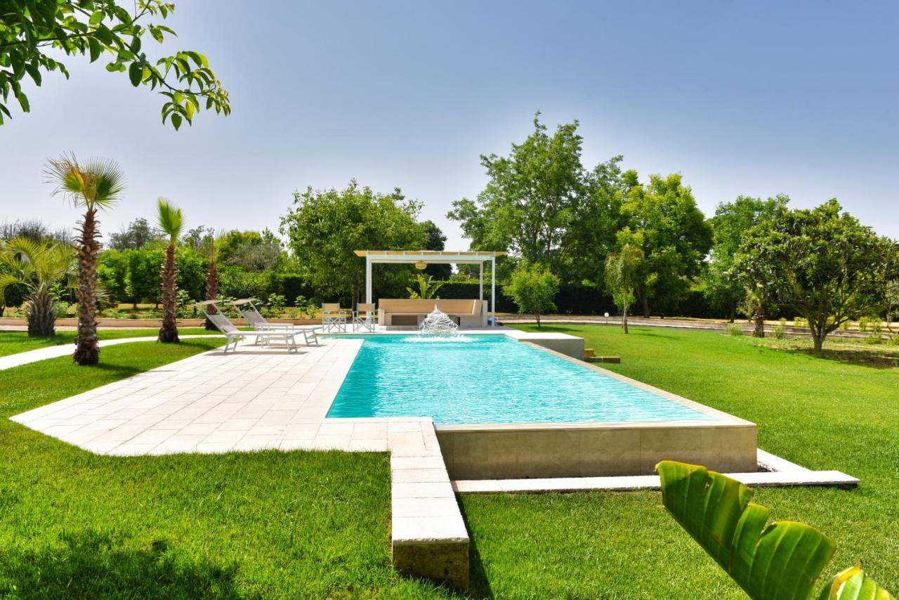 Villa Sirgole Rosa With Pool, Galatina كوتروفيانو المظهر الخارجي الصورة
